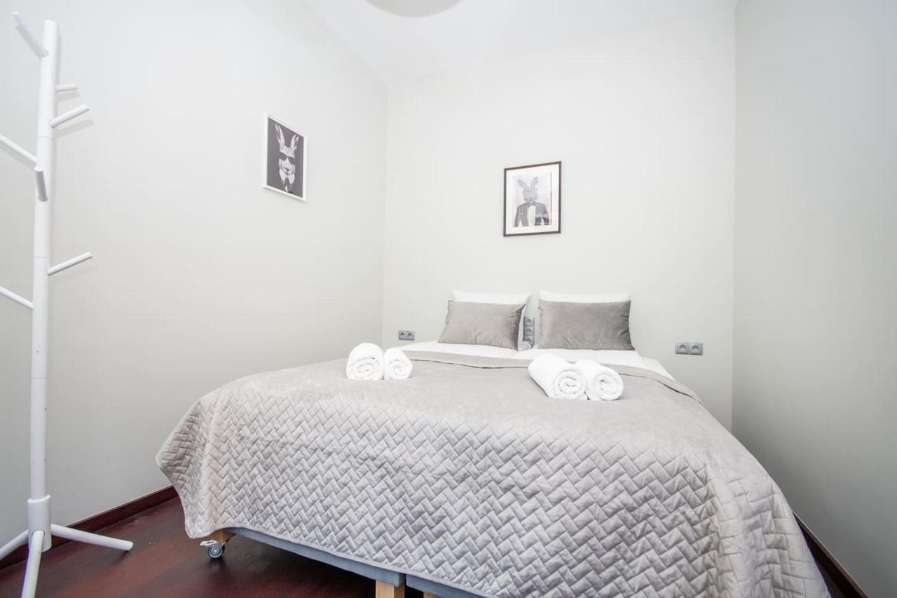 Inpoint 2-Bedrooms Apartment With Private Garden And Free Parking Kraków Eksteriør billede