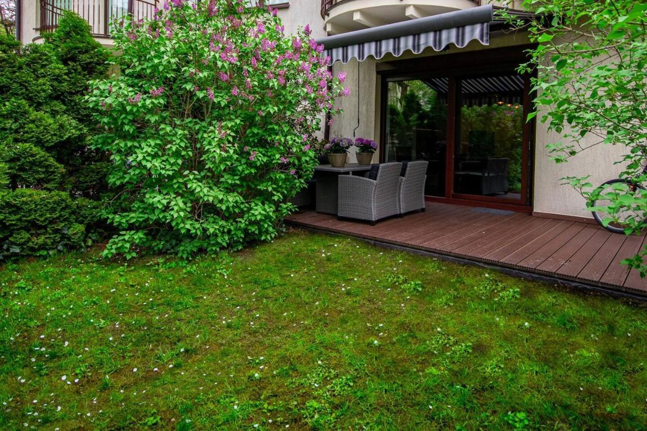 Inpoint 2-Bedrooms Apartment With Private Garden And Free Parking Kraków Eksteriør billede