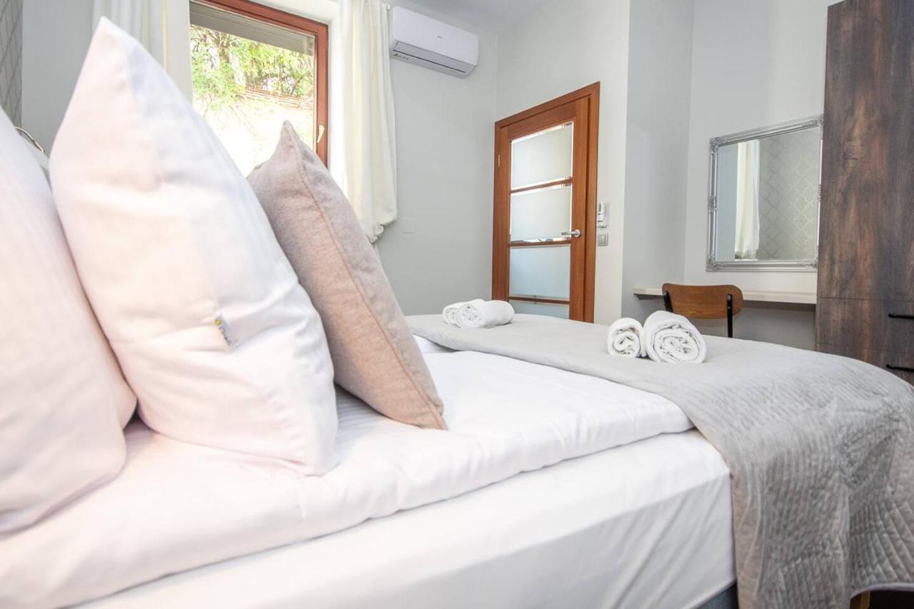 Inpoint 2-Bedrooms Apartment With Private Garden And Free Parking Kraków Eksteriør billede